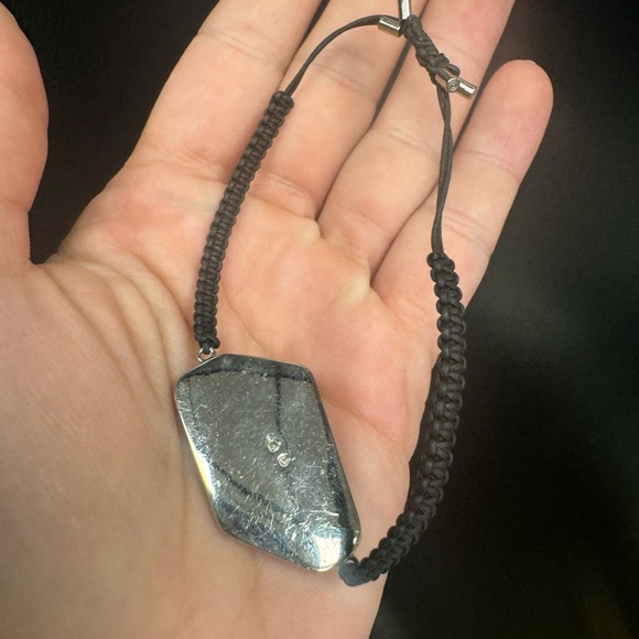 Swarovski silver tone on adjustable size cord bracelet - Picture 3 of 7